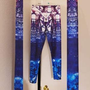 CUTE SPANDEX LEGGINGS